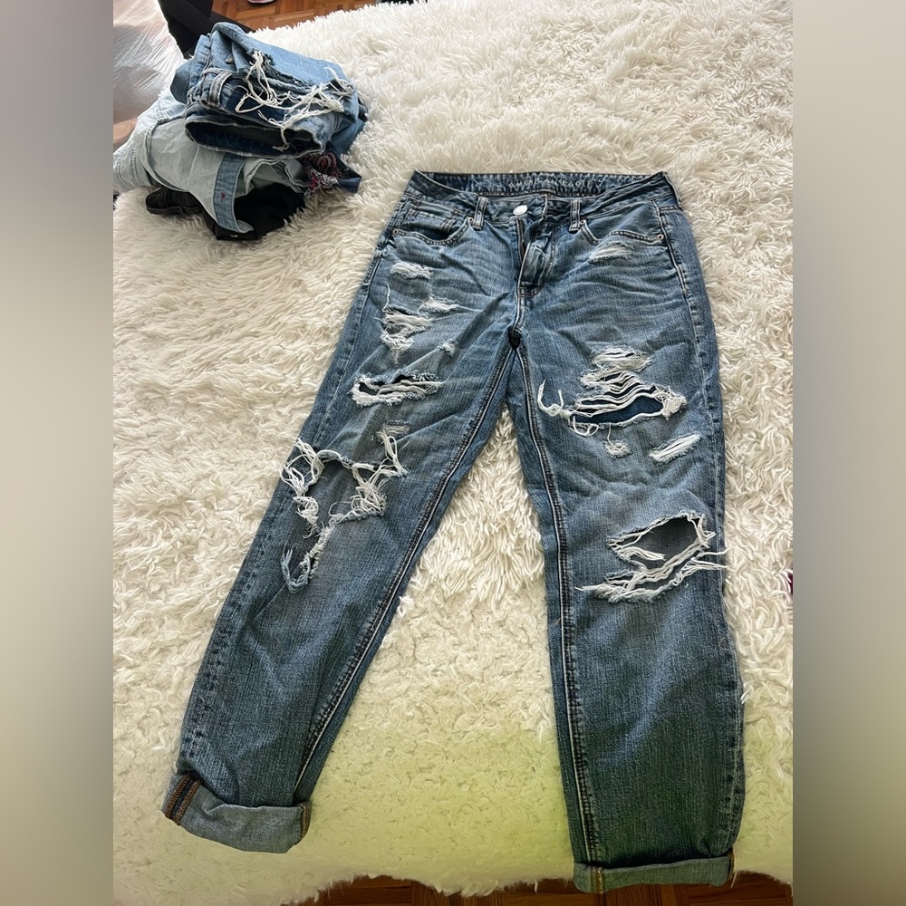 American eagle Tom girl jeans